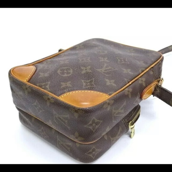 Authentic Louis Vuitton Amazon crossbody bag - Picture 3 of 8